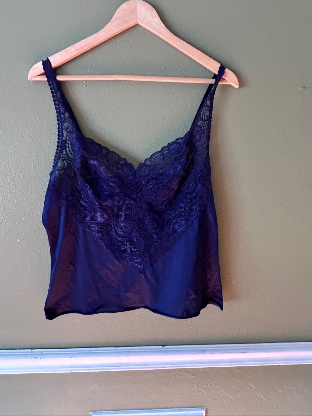 Vintage Vanity Fair Y2K Lace Trim Satin Cami Tank Top - Navy
